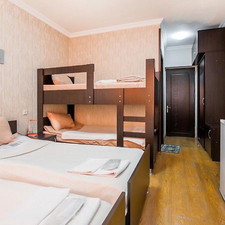 Alma-Ata Hotel Borzsomi Kültér fotó