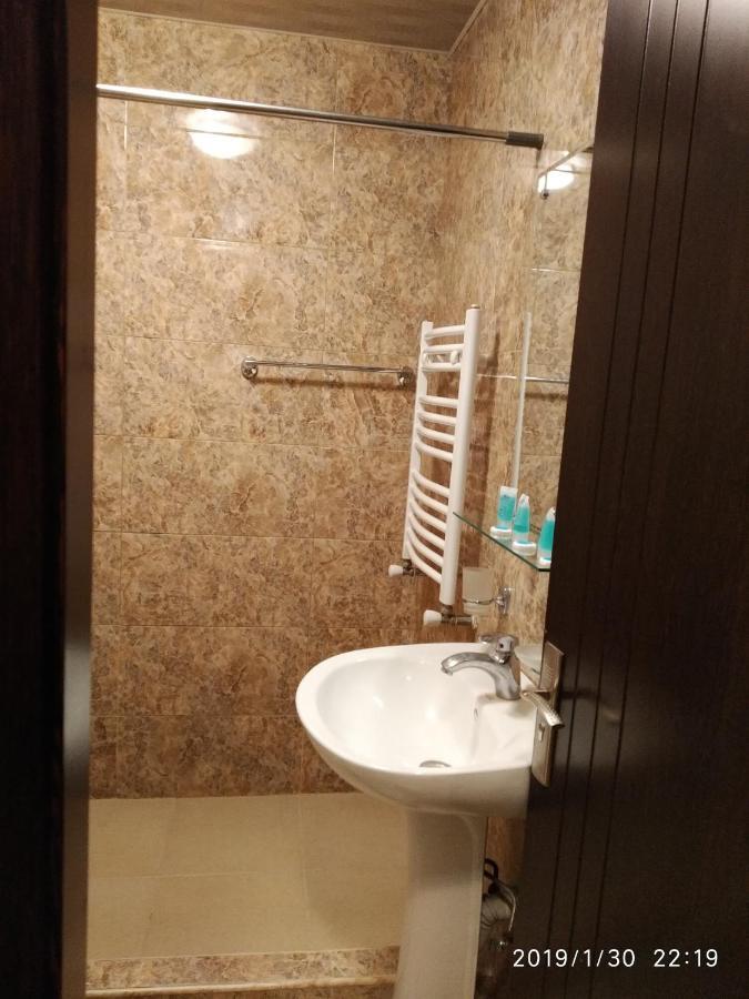 Alma-Ata Hotel Borzsomi Kültér fotó